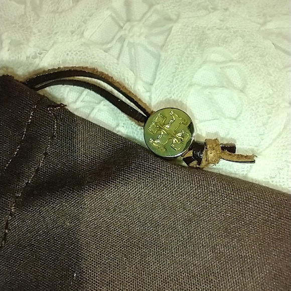 TORY BURCH glass case pouch bag NWOT - Picture 2 of 5